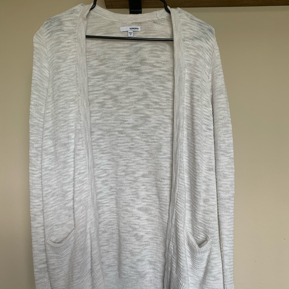 White knit cardigan